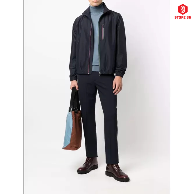 Áo khoác nam hàng hiệu Paul Smith sử dung vật liệu tái chế.