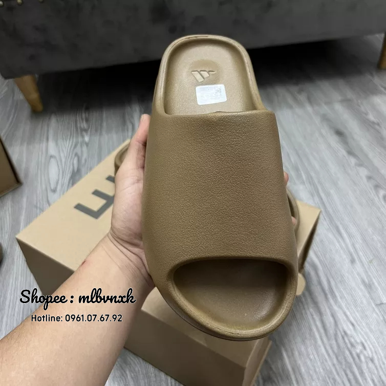 ẢNH THẬT / NÂU - Dép Đúc Nguyên Khối Yeezy_Slide_Siêu_Cấp - DÉP QUAI NGANG YZ_SLIDES NAM NỮ BROWN