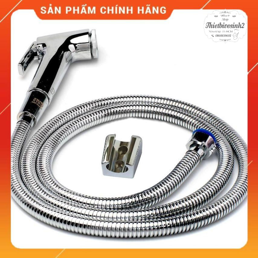 Bộ vòi xịt vệ sinh cao cấp nhưạ cao cấp ABS xi mạ sáng bóng, sang trong. Bảo hành 01 năm