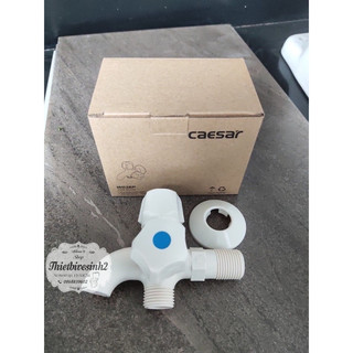 Củ sen tắm lạnh,vòi nước nhựa gắn tường lạnh caesar w038p chính hãng