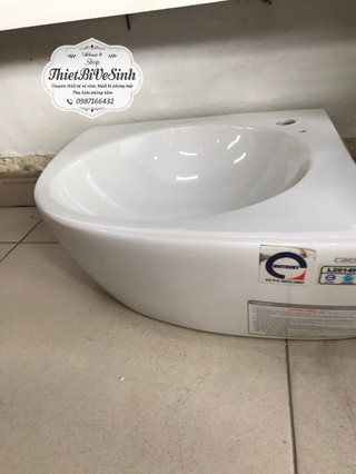 Lavabo chậu rửa mặt góc CAESAR L2014 nhỏ gọn
