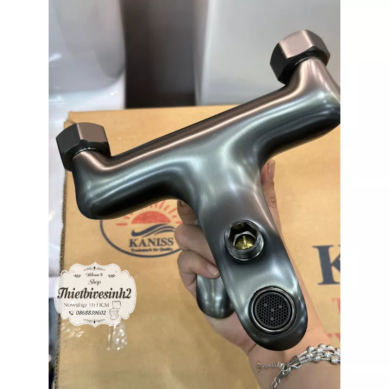 Củ Sen Tắm- Vòi sen tắm nóng lạnh KANISS INOX 304 mạ xám tay sen và dây sen đủ bộ