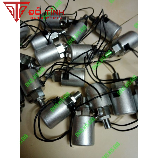 Rơ le còi hơi. Bút xông kèn hơi ong trắng tháo zin 100%