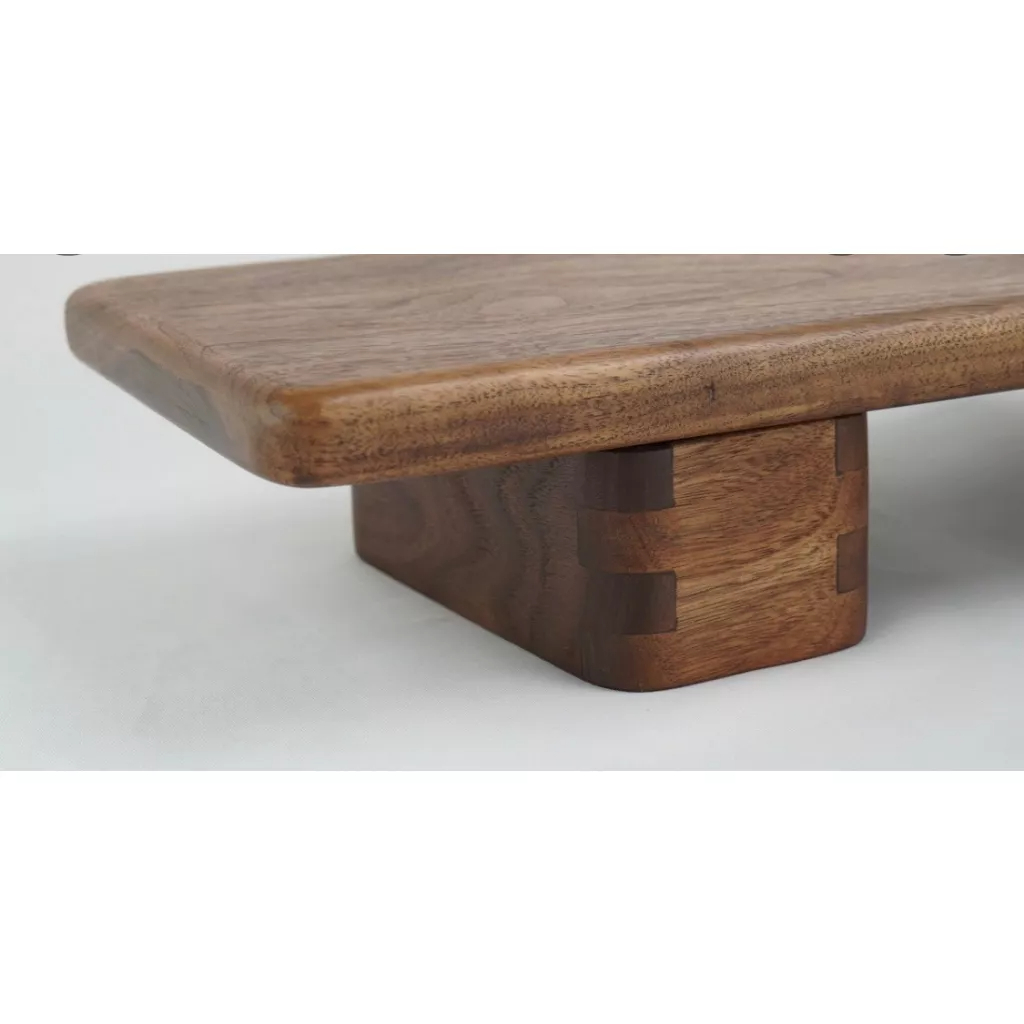 Kệ màn hình máy tính chất liệu gỗ tự nhiên