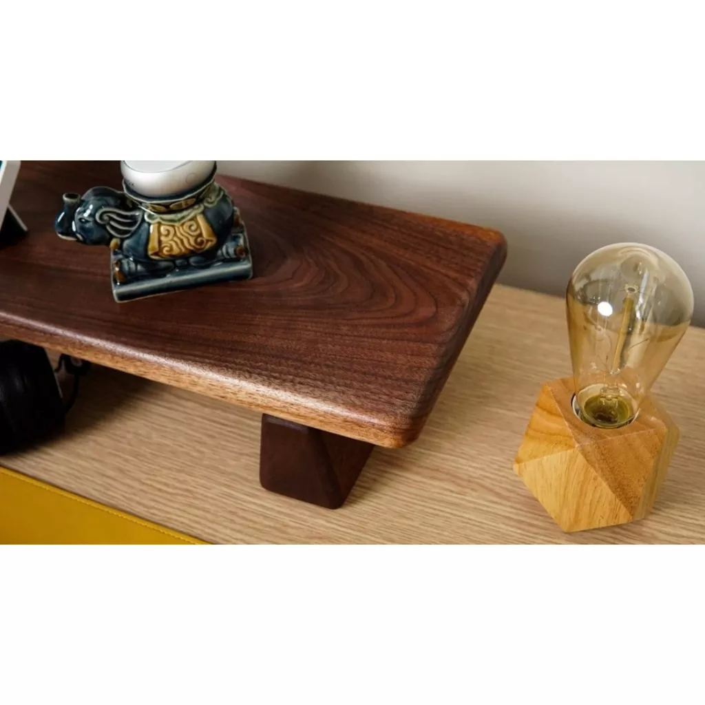 Kệ màn hình máy tính chất liệu gỗ tự nhiên