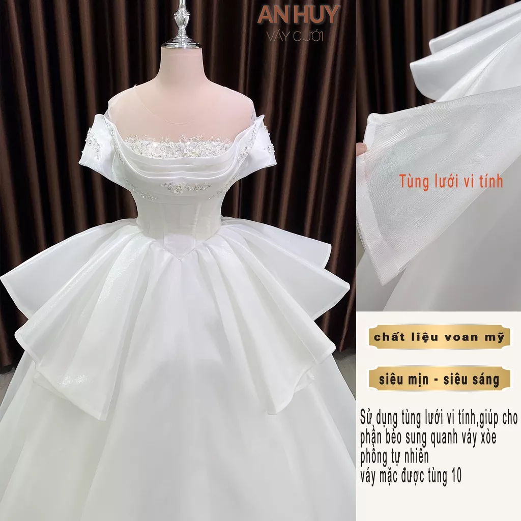 Váy cưới đính ren hoa 3d trễ vai tầng bèo giành cho cô dâu đi bàn đón khách 114