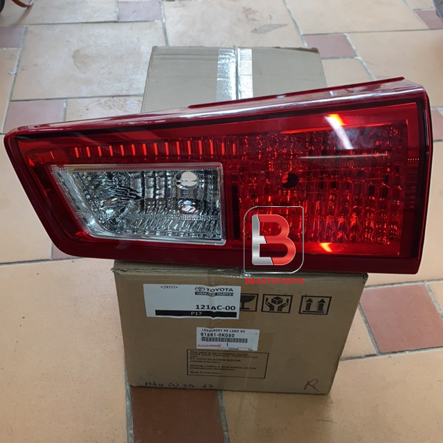 Đèn hậu Toyota Innova 2018-2019 chính hãng MSP: 81581-0K050