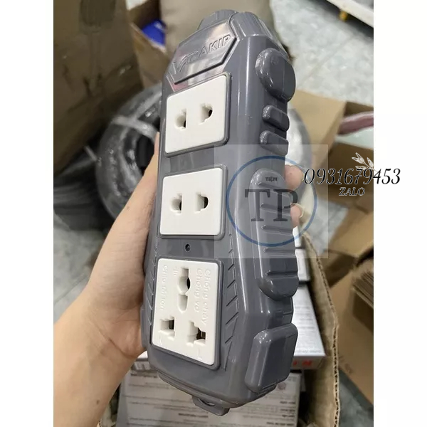 Ổ cắm điện VINAKIP siêu chịu tải 8000w không dây S021 chính hãng