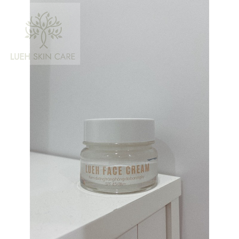 Kem dưỡng trắng hồng da ban ngày LUEH FACE CREAM