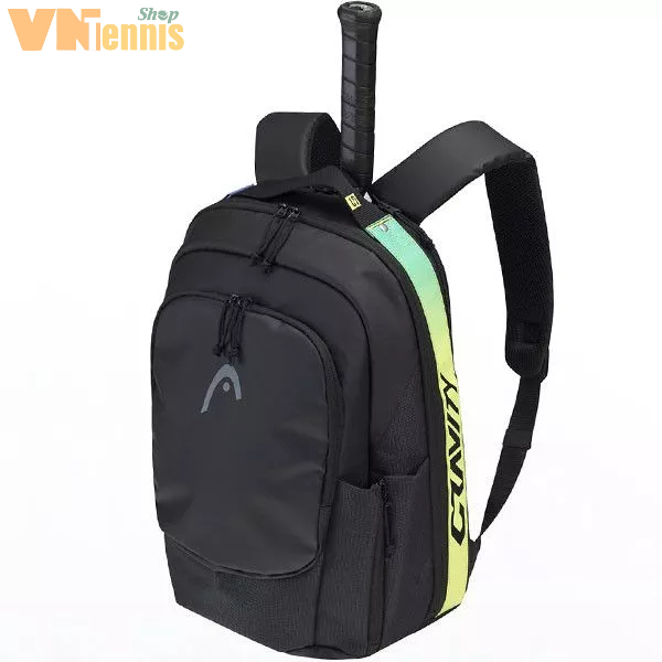 Balo GRAVITY R-PET BACKPACK mang tính thẩm mỹ hiện đại, trẻ trung phù hợp với các dòng vợt HEAD’s GRAVITY, chất liệu đượ