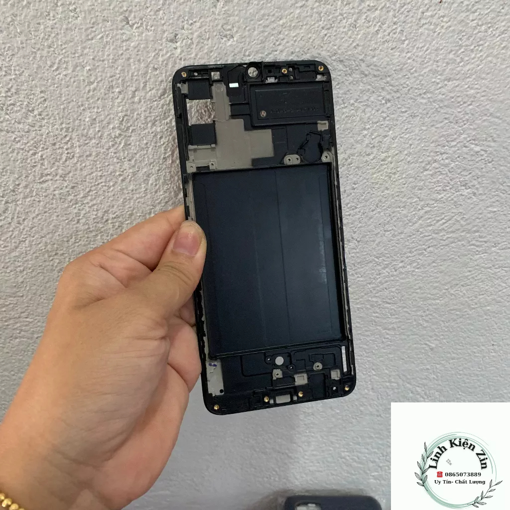 Bộ vỏ samsung A70 ZIN có kính cam