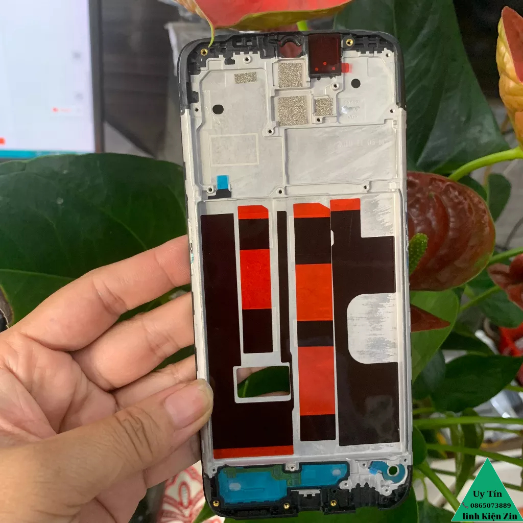 sườn đỡ màn điện thoại oppo a9 2020