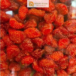 Dâu tây sấy dẻo | Moony Farm