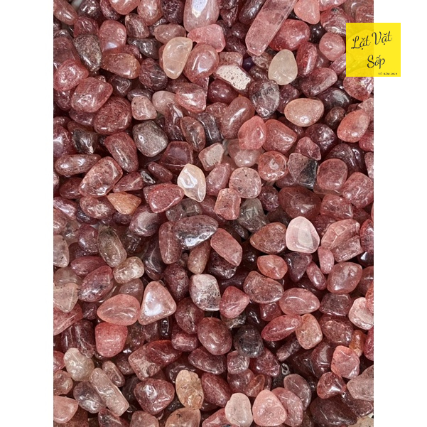 100g Vụn đá Strawberry Quartz - TA dâu tây tự nhiên