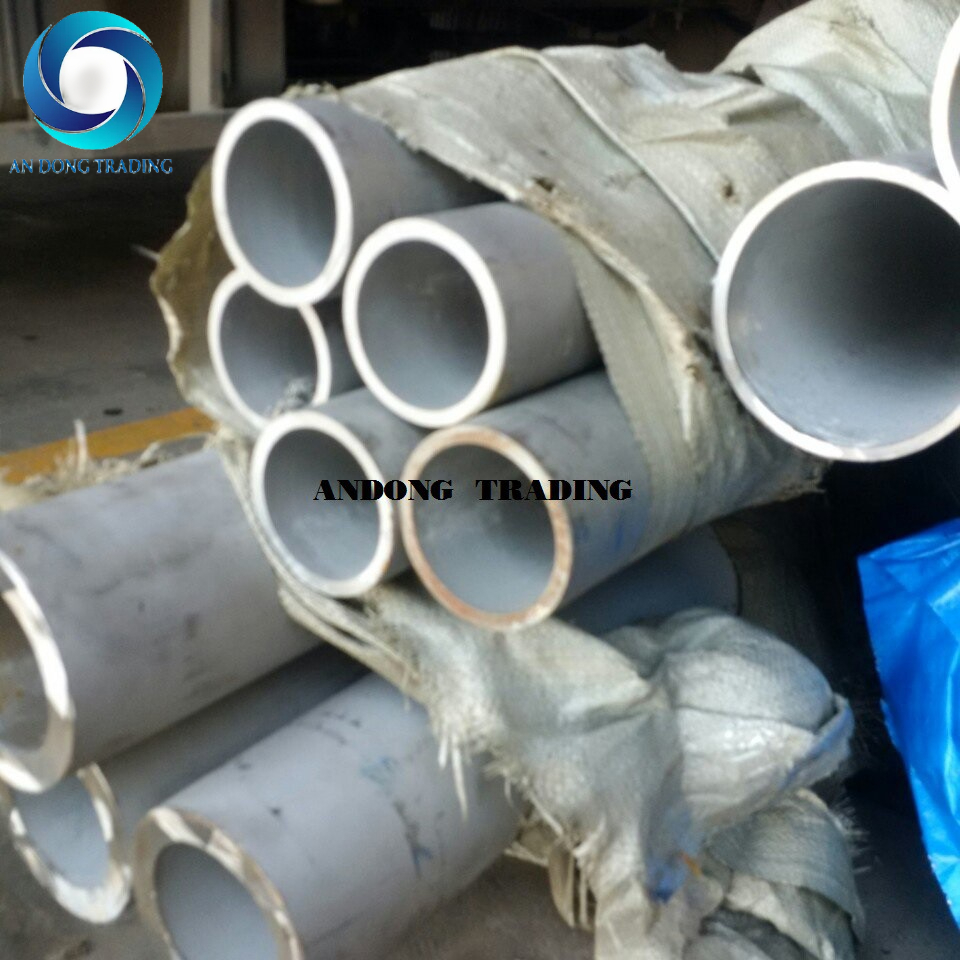 Ống inox đúc fi 42.2 dày 8li, lỗ 26.2,  Hàng 304, loại 1