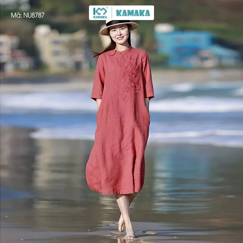 Đầm liền linen ngắn tay KAMAKA cổ tàu thêu hoa trước ngực - NU8787
