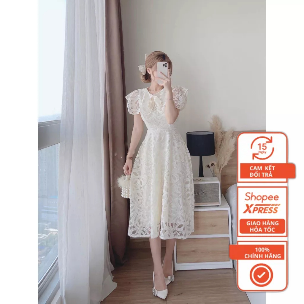 Váy Ren Hoa Phối Cánh Tiên Thời Trang