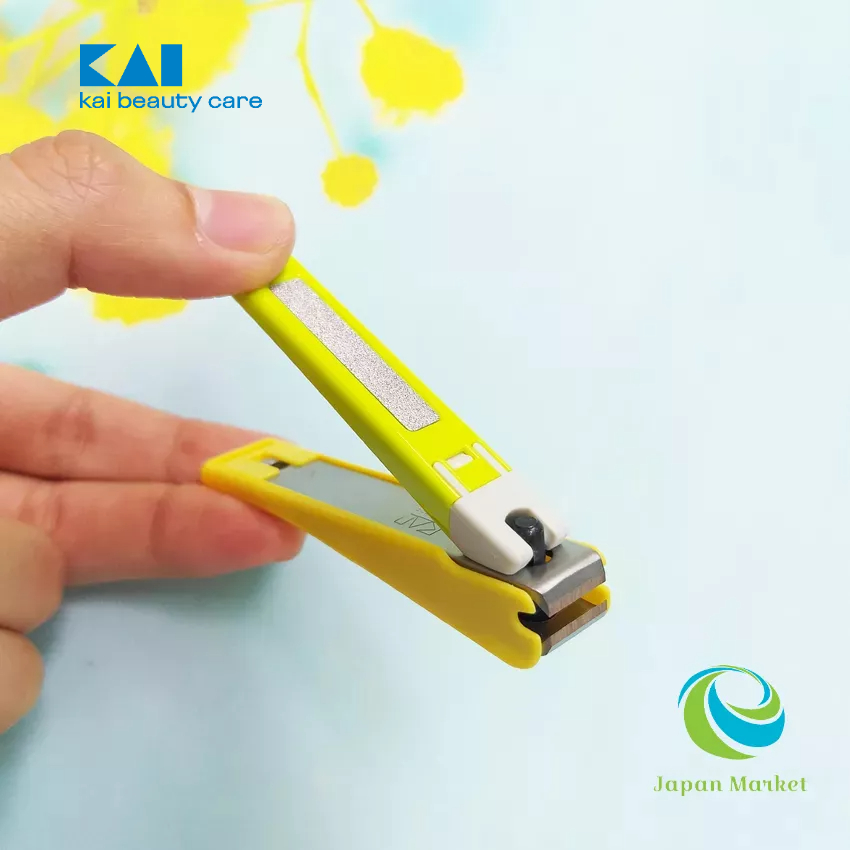Bấm móng tay KAI Type W001 nhập khẩu Nhật màu xanh