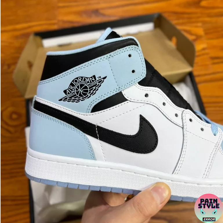 Giày Air Jordan 1 Mid " Ice Blue "