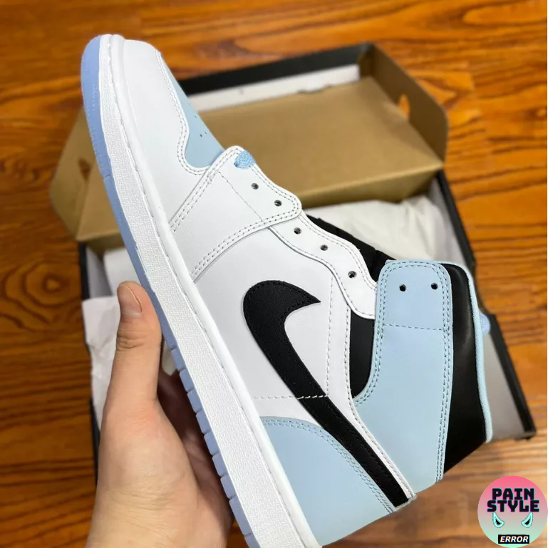 Giày Air Jordan 1 Mid " Ice Blue "