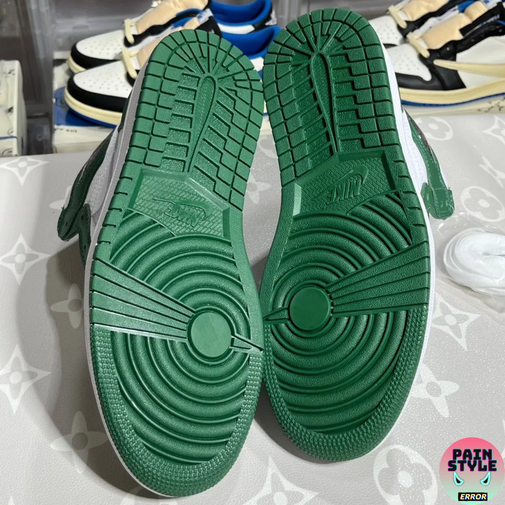 Giày Air Jordan 1 High " White Green "