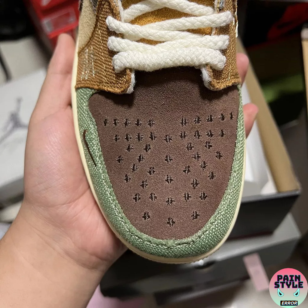 Giày Air Jordan 1 Low " Voodoo "