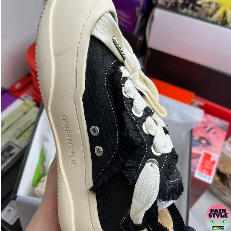 Giày SMILEREPUBLIC 4 màu cho nam nữ