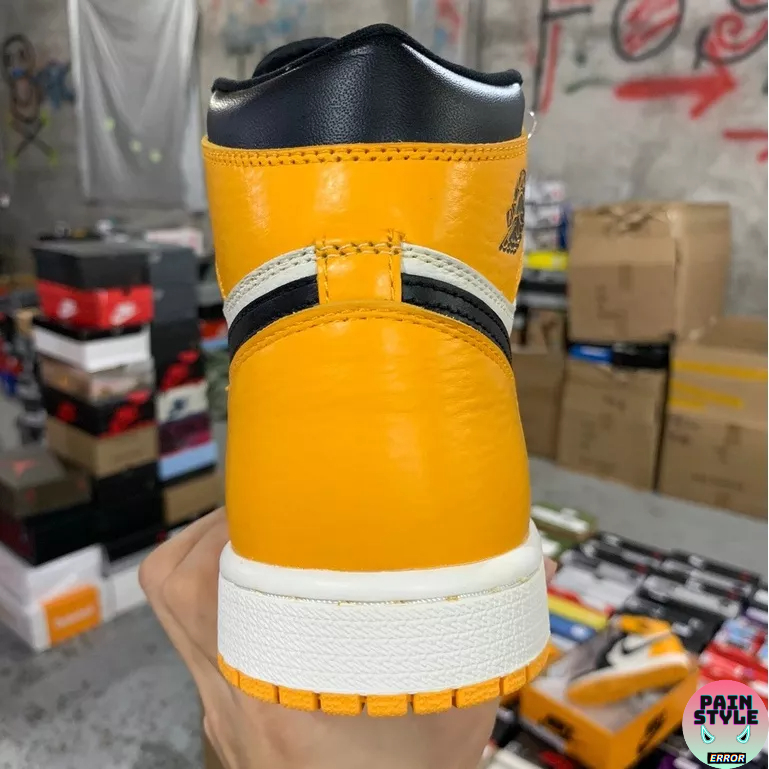 Giày Air Jordan 1 High " Taxi "