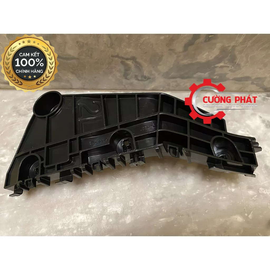 Giá cài cản trước Mitsubishi Xpander 2022-2023 6400L220, 6400L219