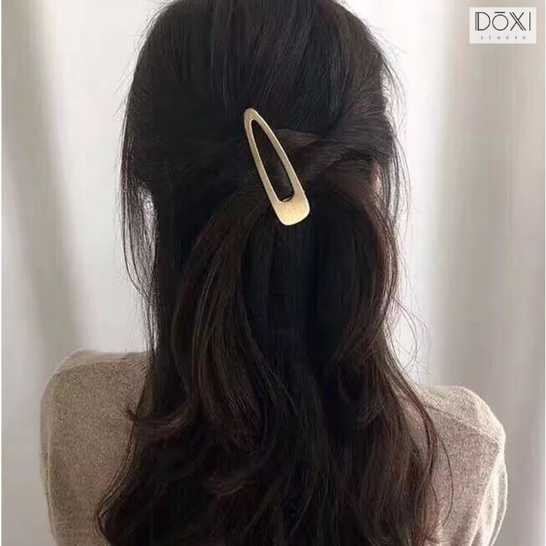 Kẹp tóc kim loại hình gọt nước