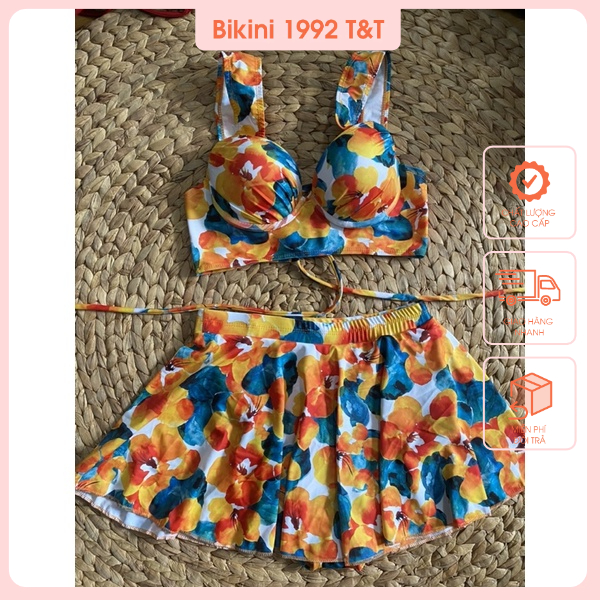 Bikini sét gọng kèm váy xoè bông hoa
