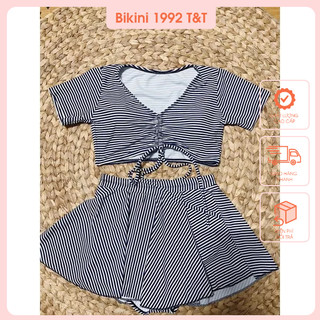 Bikini ao tay ngắn kèm váy xoè sọc nhí
