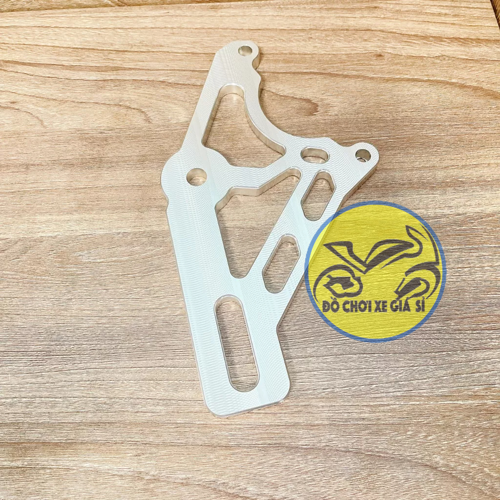 Pát sau Wave/Sirius/Future/Dream đĩa 220mm xài heo SH màu trắng và đen