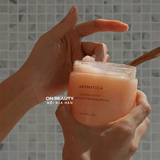 Tẩy da chết cơ thể AROMATICA Body Scrub 250g