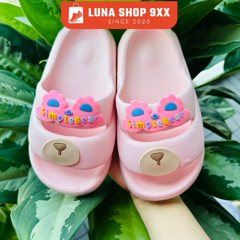 Dép Bánh Mì Nữ Quai Ngang Hình Mũi Gấu Siêu Cute Đúc Siêu Bền Kiểu Dáng Unisex Cho Mẹ Và Bé MS 6138