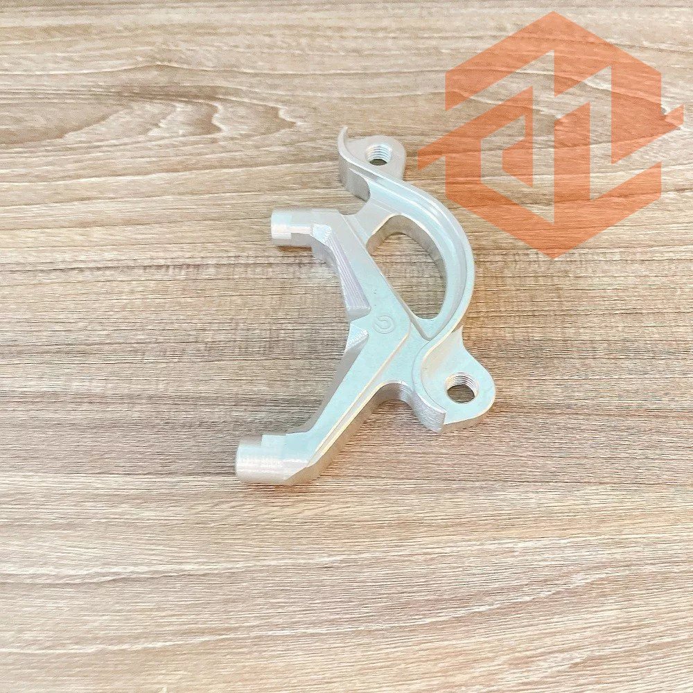 Pad trước Sirius đia đĩa 260/267mm xài heo 81 racing