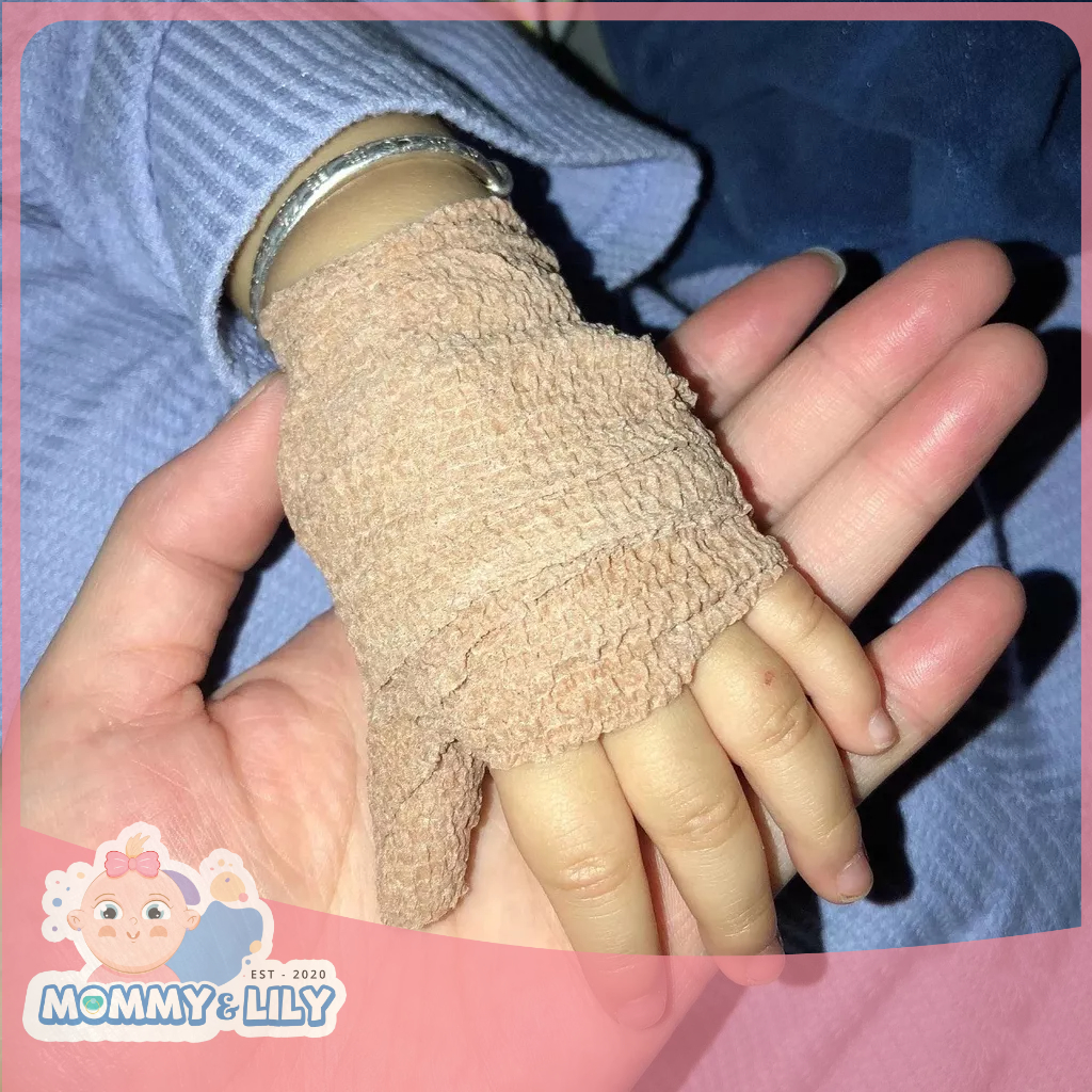 Băng cuốn hỗ trợ cai mút tay an toàn cho bé