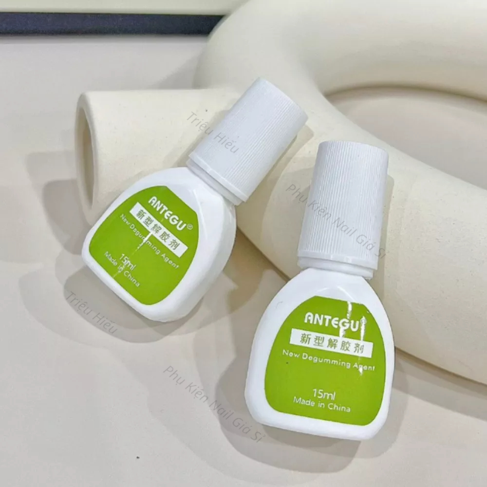 Nước tan keo tháo móng úp phá keo