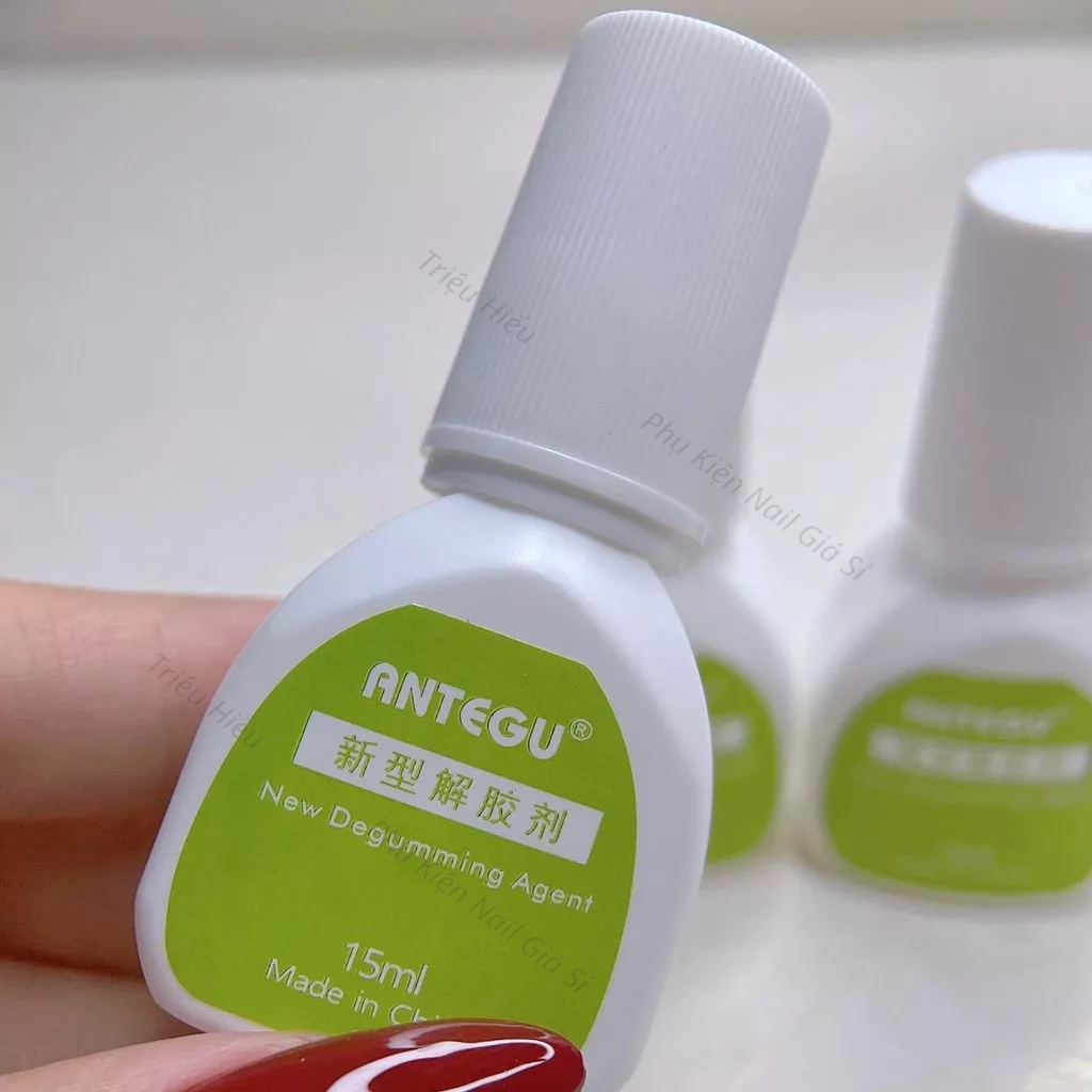 Nước tan keo tháo móng úp phá keo