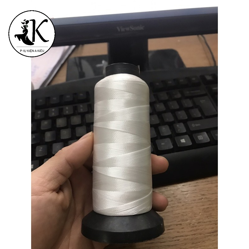 Chỉ Dù Kết Cườm Đá Sâu Vòng