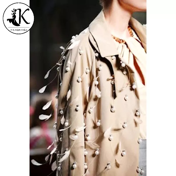 Lông Vũ Chiếc Lá Trắng Đính Kết Thời Trang