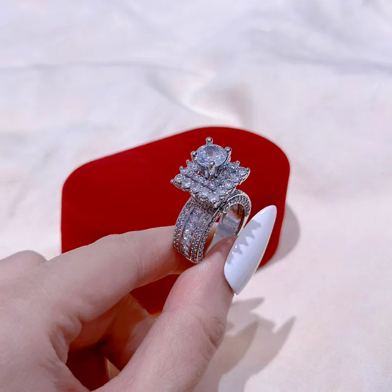 Nhẫn vuông hột cao gắn đá siêu sáng xi bạch kim Kami NX6