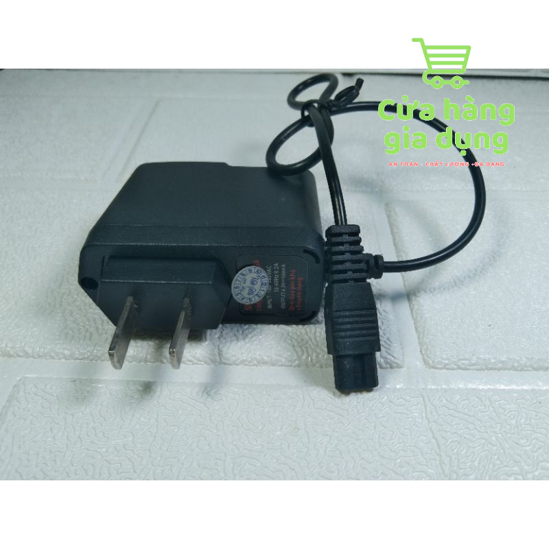 DÂY SẠC ĐÈN PIN ĐỘI ĐẦU 2 CHẤU VÀ CHUI TRÒN