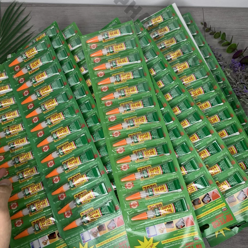 Keo dán đa dụng, Keo dán giầy dép Dán da dán túi sách vỉ 12 tuýp