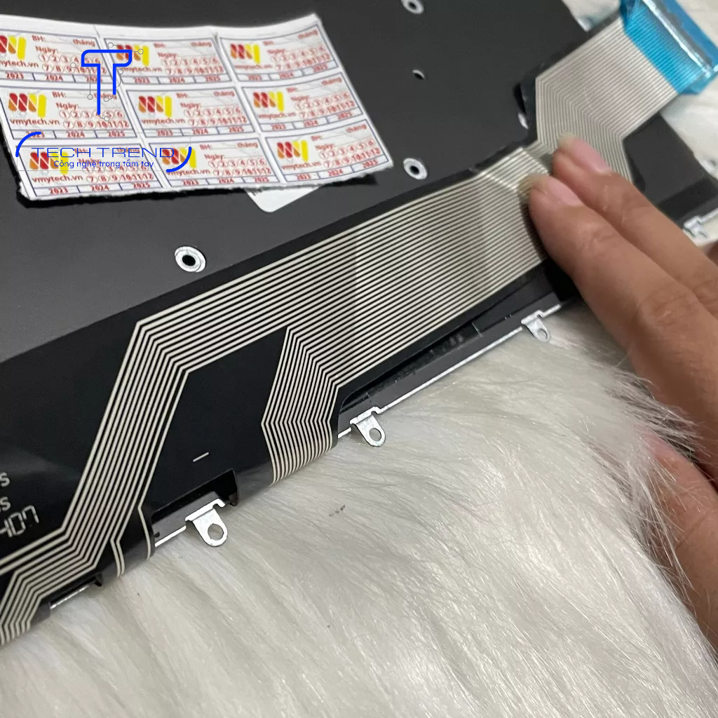 Bàn phím laptop Dell 7577 7566 7567 5567 5368 5578 5368 5378 5568 p66f001