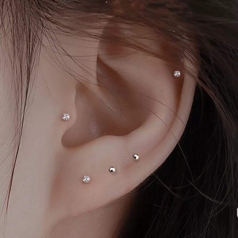 Bông tai titan hột nhỏ 2mm không đen không gỉ KAMI trang sức cao cấp