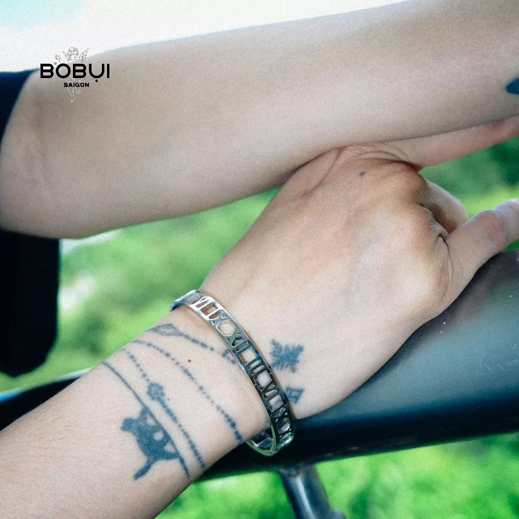 VÒNG TAY *ROMAN* V1