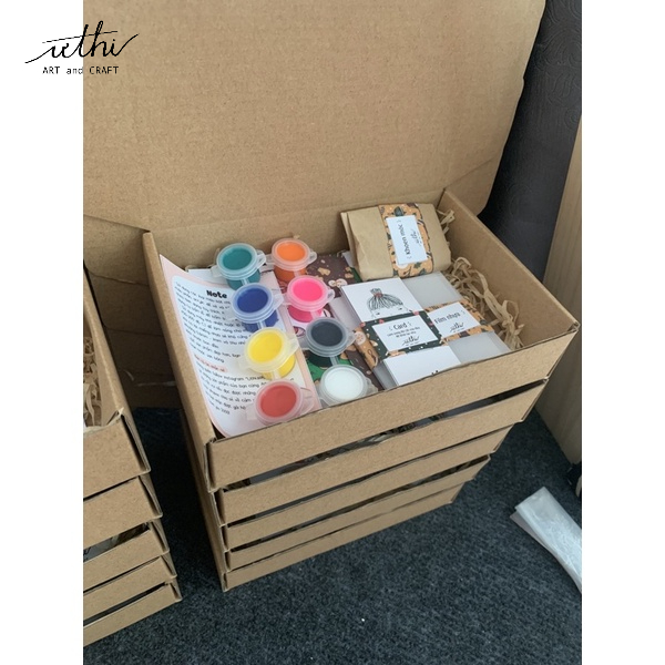 Hộp kit làm bông tai Handmade từ nhựa co nhiệt