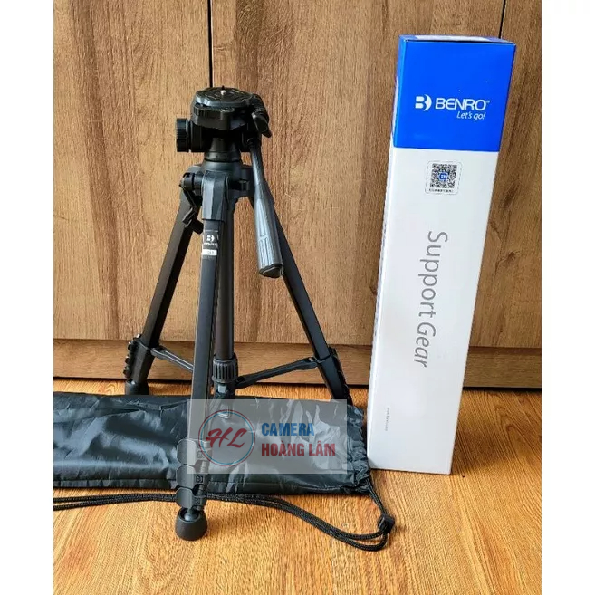 Chân máy ảnh Benro T691 dùng để chụp hình hoặc quay bằng điện thoại