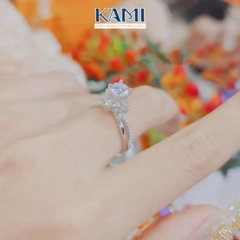 Nhẫn rỗng gắn hột đá cz nhân tạo siêu sáng trang sức cao cấp Kami NG237